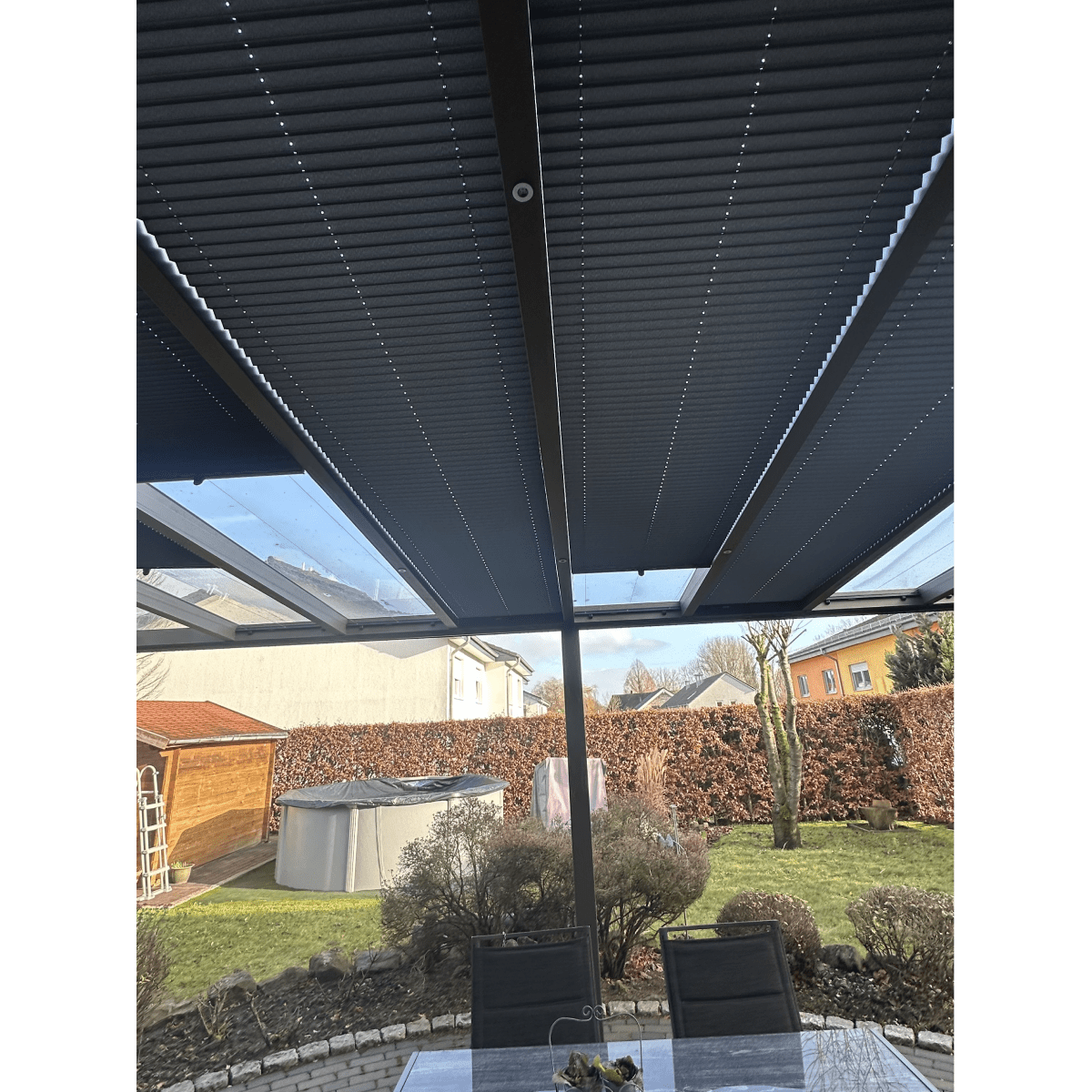 Sonnenschutzmarkise für Terrassendach mit hochwertigem Stoff – blendfreier Schatten & UV-Schutz
